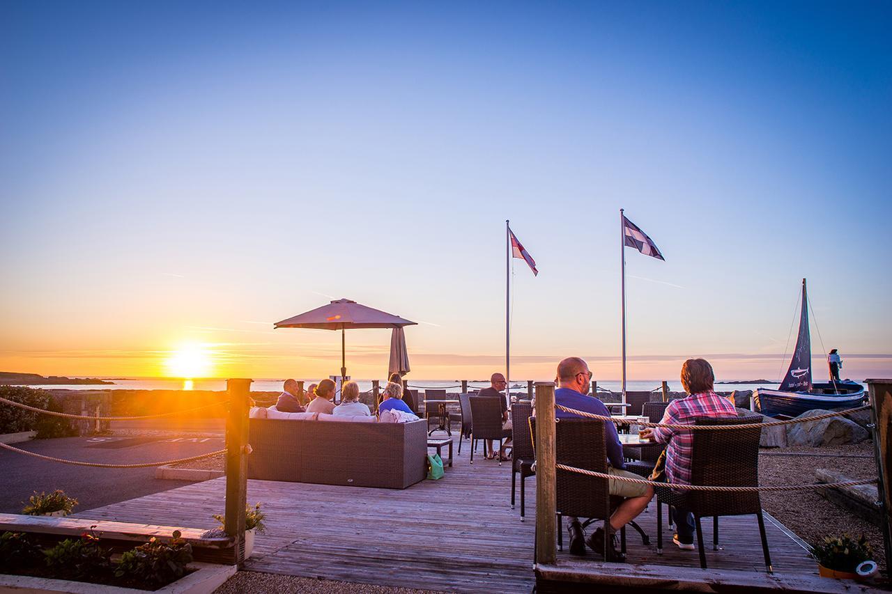 Driftwood Inn Saint Saviour Restaurant bilde