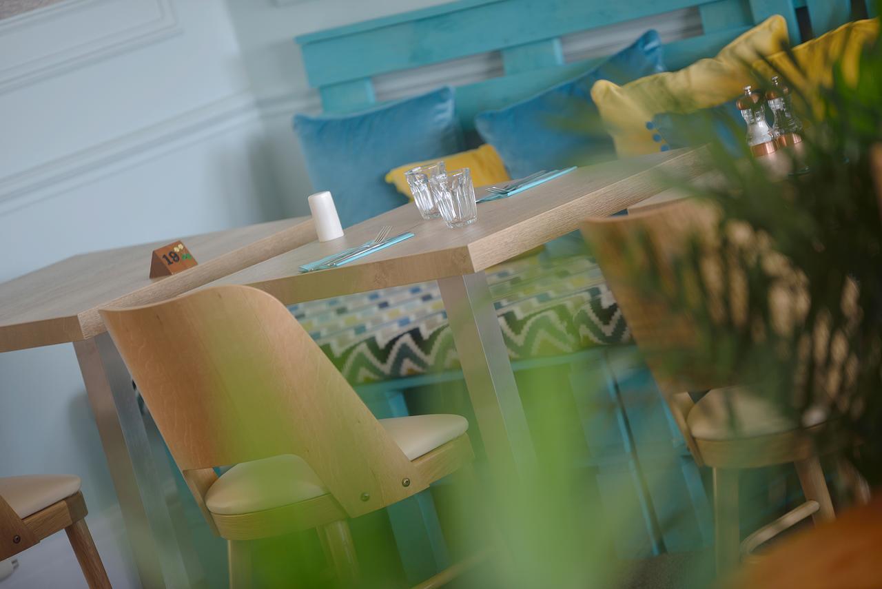 Driftwood Inn Saint Saviour Restaurant bilde